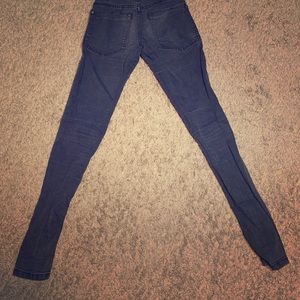 Skinny jeans